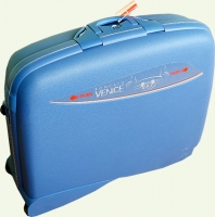 чемодан из пластика RONCATO 2/1  500391-2T малый синий