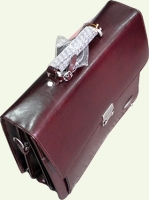 Портфель Pierre Cardin PC027, из натуральной кожи, цвет - бордовый